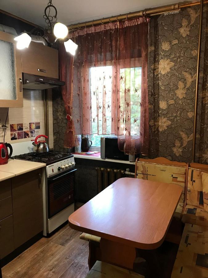 Затишна Однокімнатна Квартира 5 Хв Від Південного Вокзалу 哈尔科夫 外观 照片